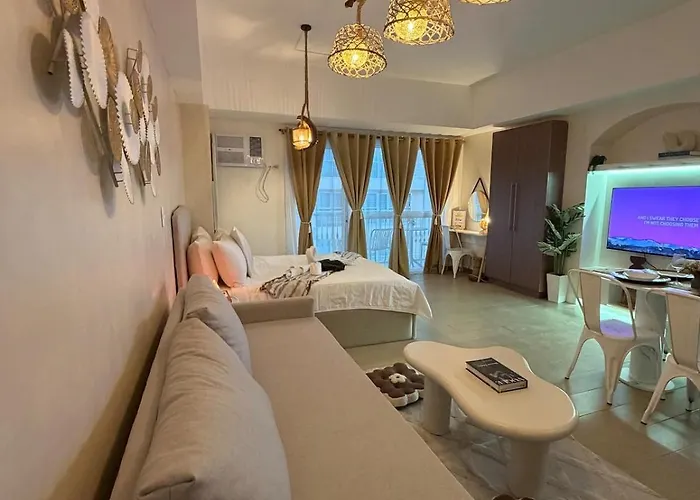 Apartment Cozy High Floor Venice With Balcony Walk To M Manila